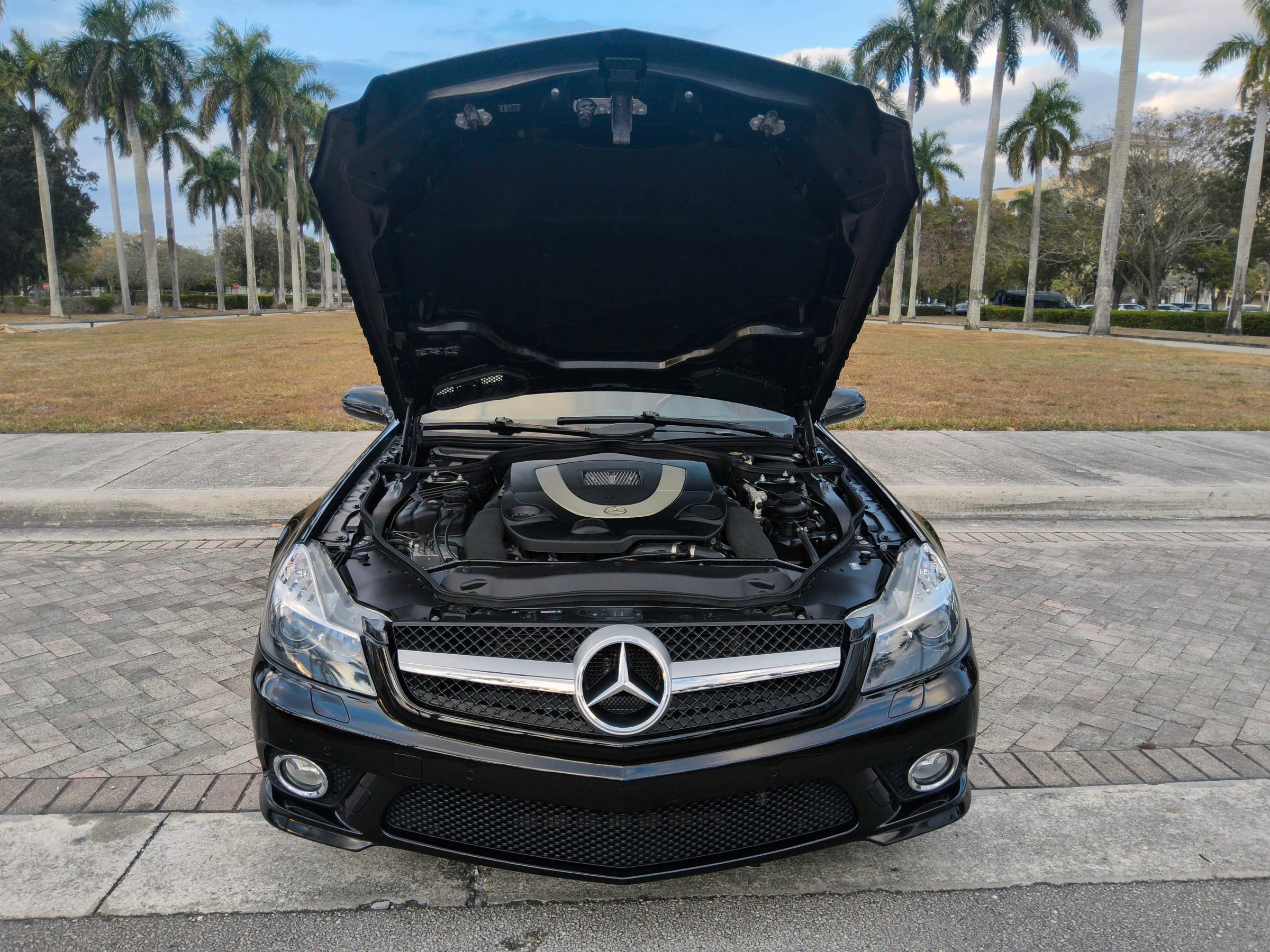Used 2012 Mercedes-Benz SL 550 image 44