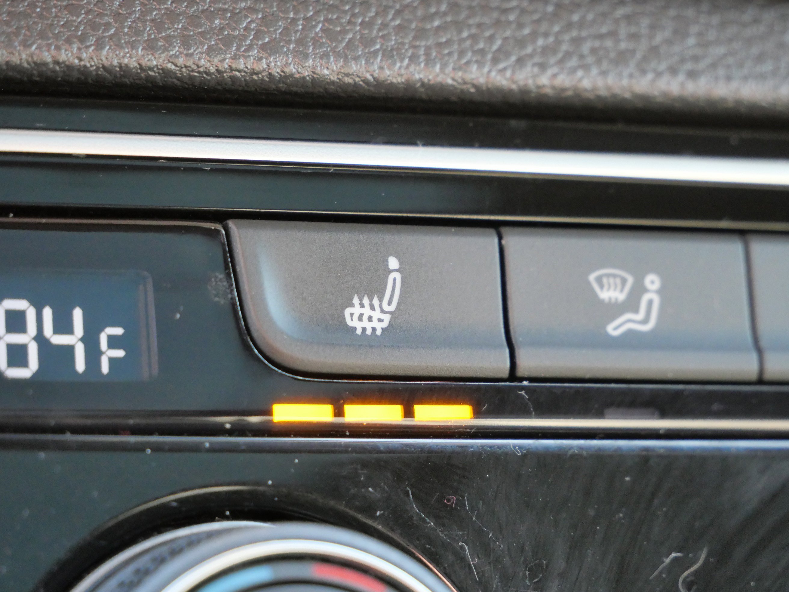 Used 2023 Volkswagen Atlas Cross Sport SEL R-Line image 30