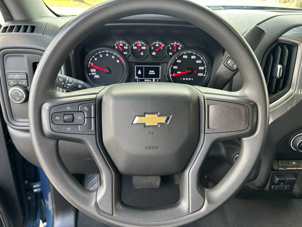 Used 2024 Chevrolet Silverado 1500 Custom image 18