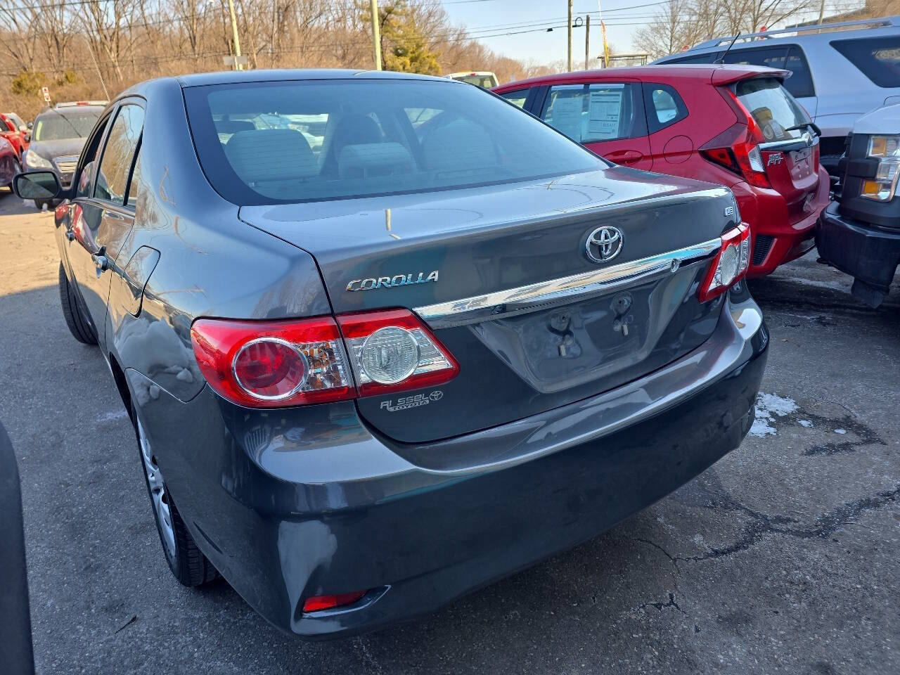 Used 2013 Toyota Corolla LE Special Edition image 4