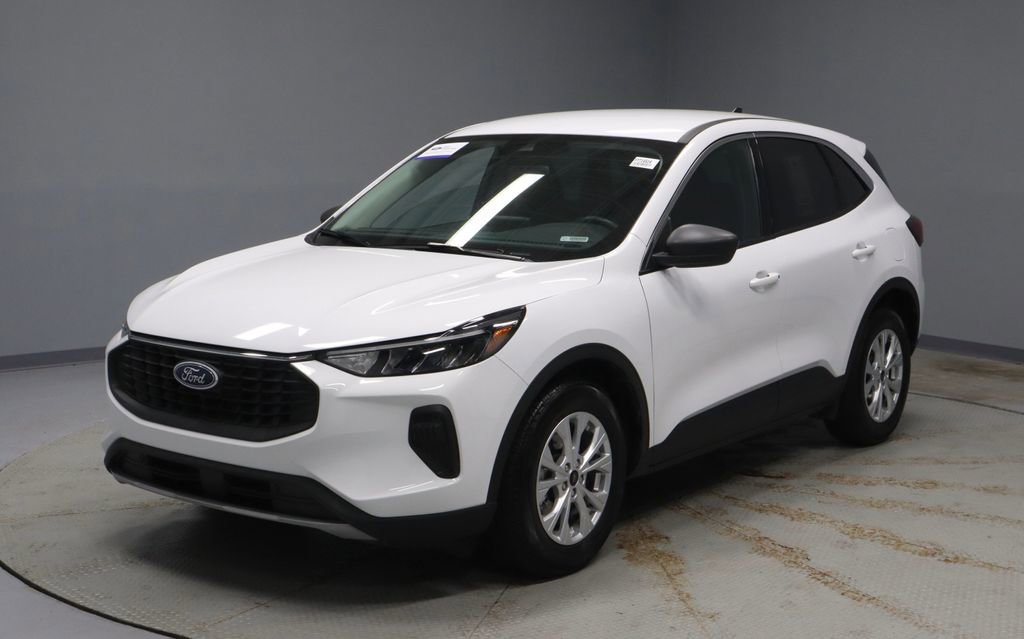 Used 2023 Ford Escape Active FWD image 6