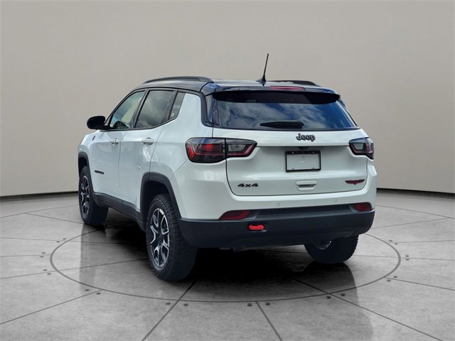 Certified 2024 Jeep Compass Trailhawk w/ Trailhawk Elite Group image 10