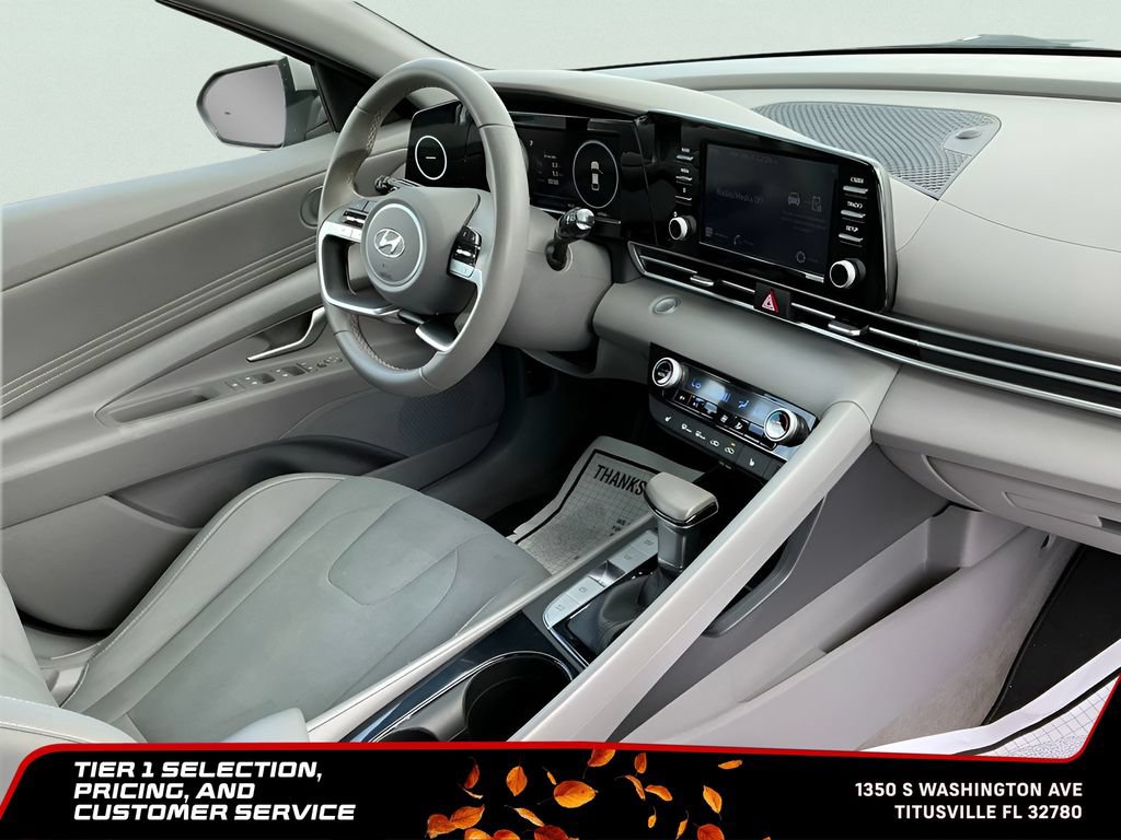 Used 2021 Hyundai Elantra SEL w/ Convenience Package FWD image 16