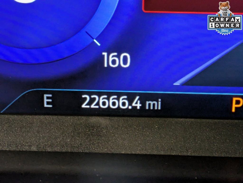 Used 2022 Ford Escape SEL w/ Technology Package image 17