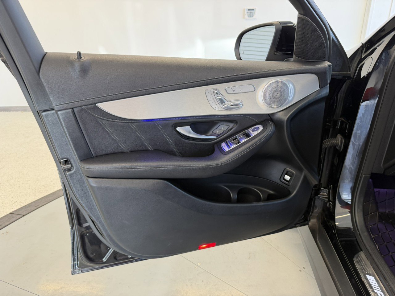 Used 2020 Mercedes-Benz GLC 63 AMG 4MATIC image 35