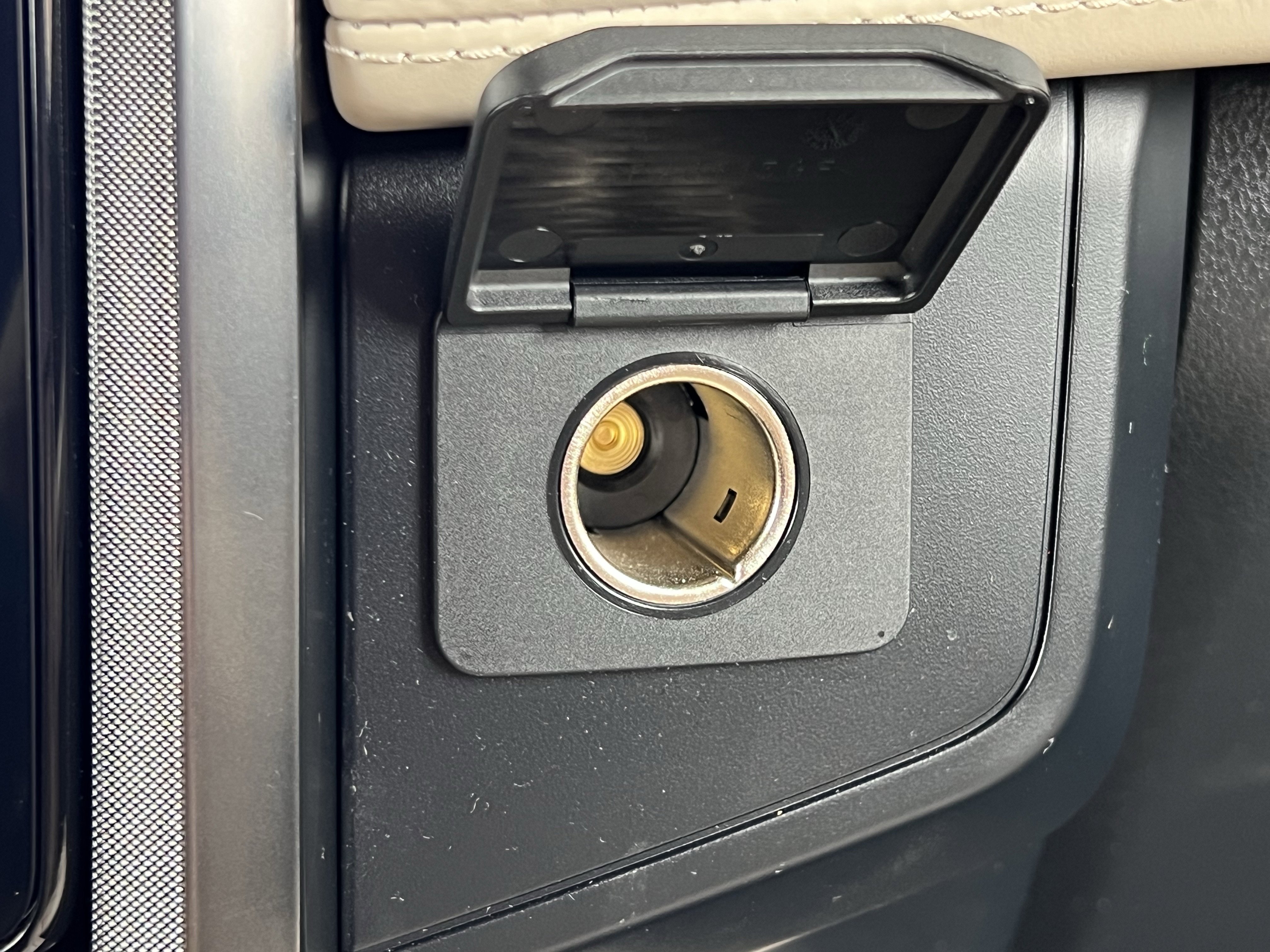 Used 2023 Ford Expedition Platinum image 40