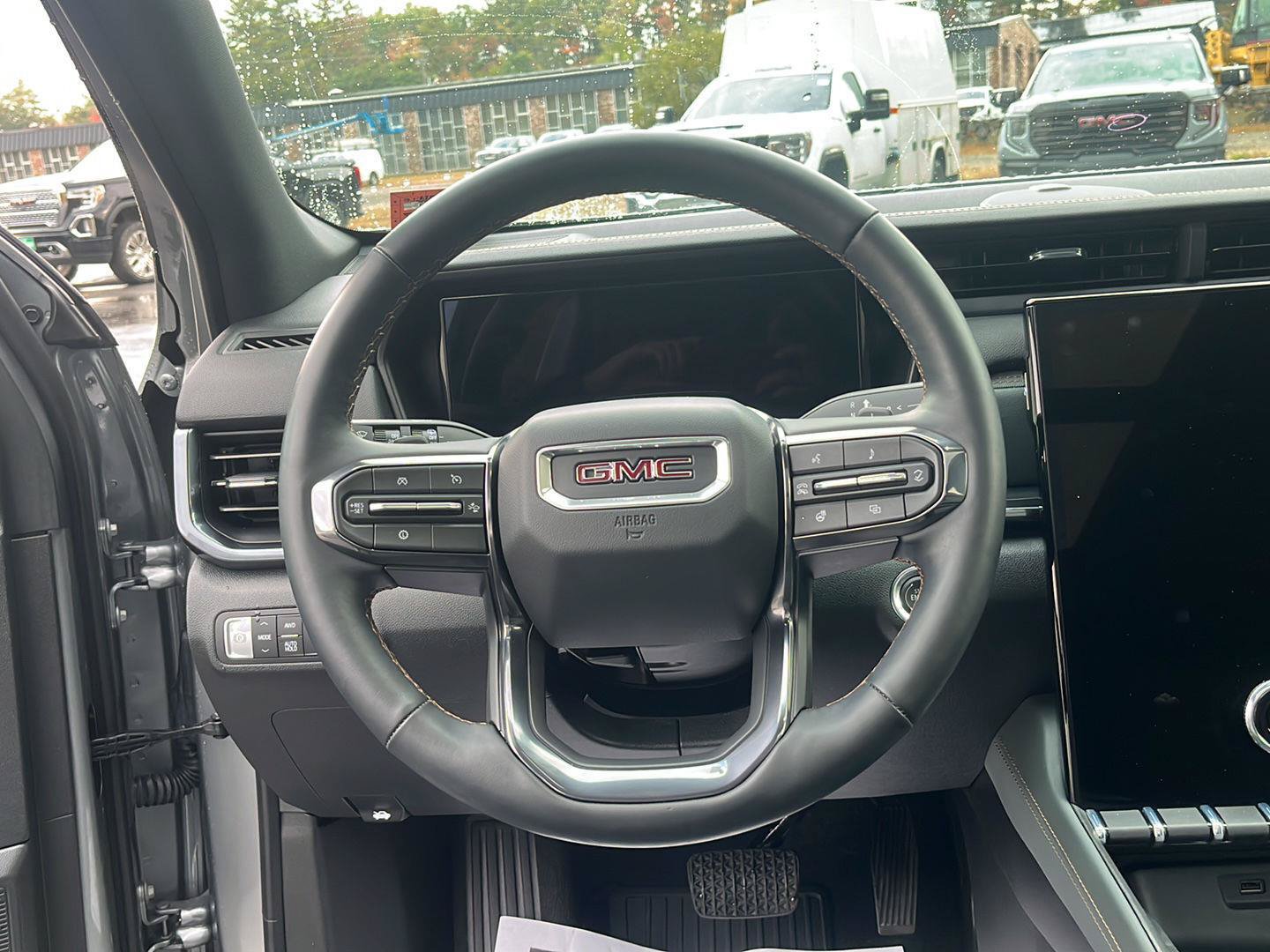 Certified 2026 GMC Terrain AT4 w/ Convenience Package III AWD/4WD image 12