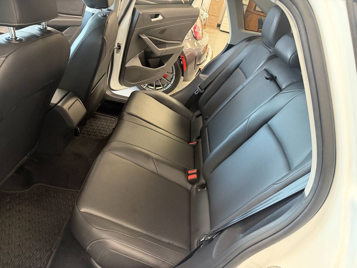 Used 2019 Volkswagen Jetta SE FWD image 15