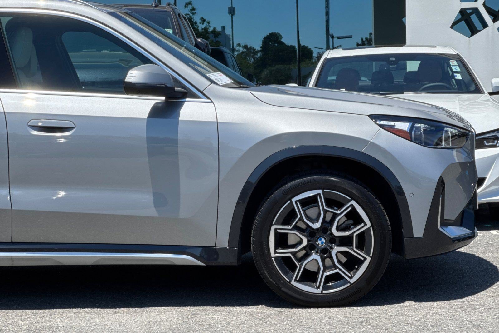 Used 2026 BMW X1 xDrive28i w/ Technology Package AWD/4WD image 35
