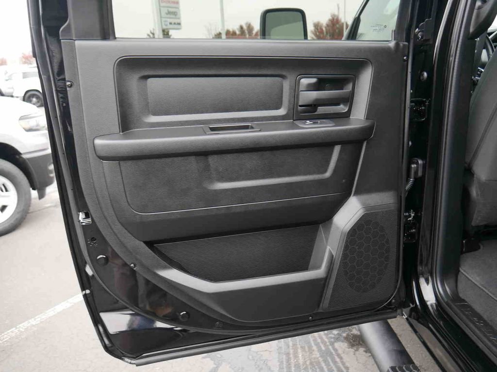 Used 2025 RAM 3500 Tradesman AWD/4WD image 15
