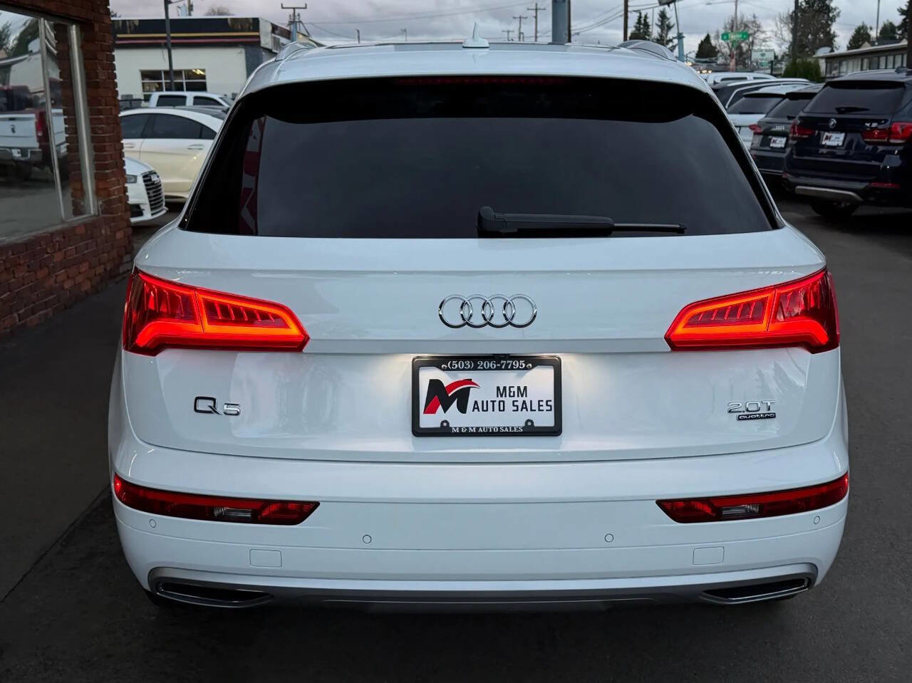 Used 2018 Audi Q5 2.0T Premium Plus w/ Premium Plus Package image 4