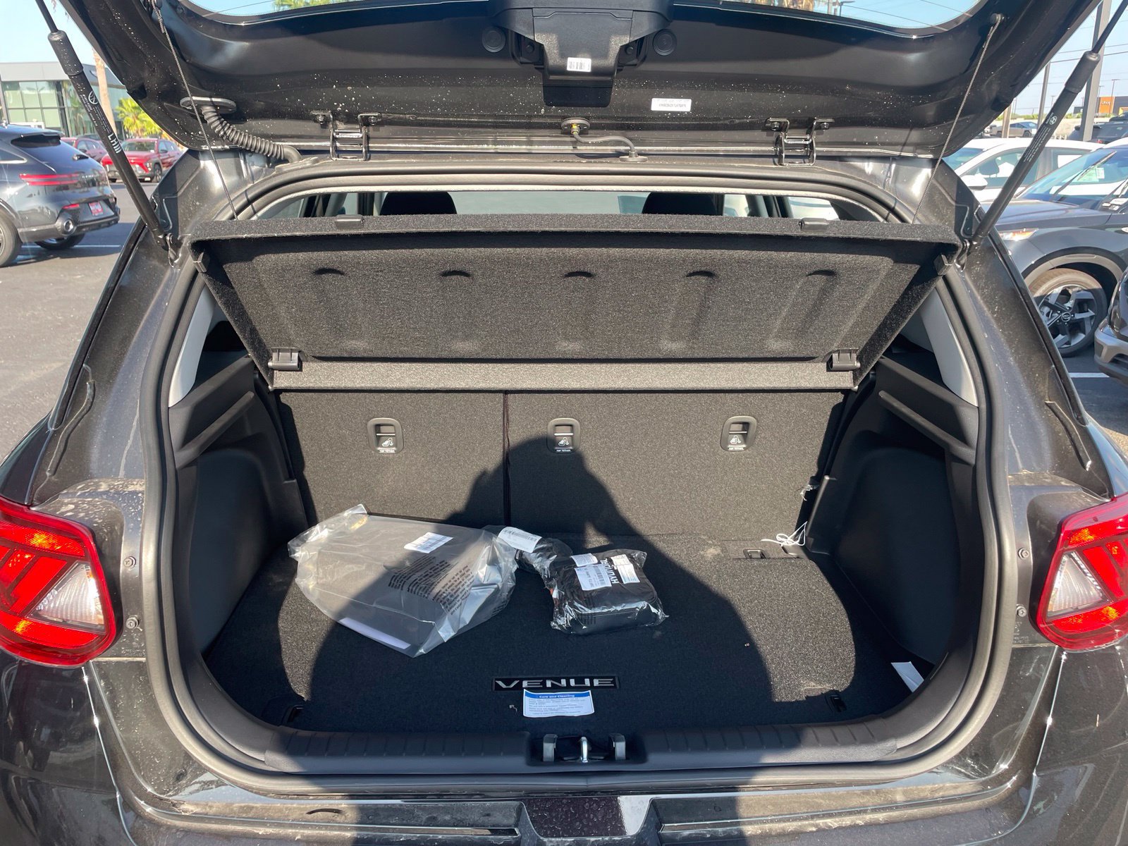 New 2026 Hyundai Venue SEL FWD image 6