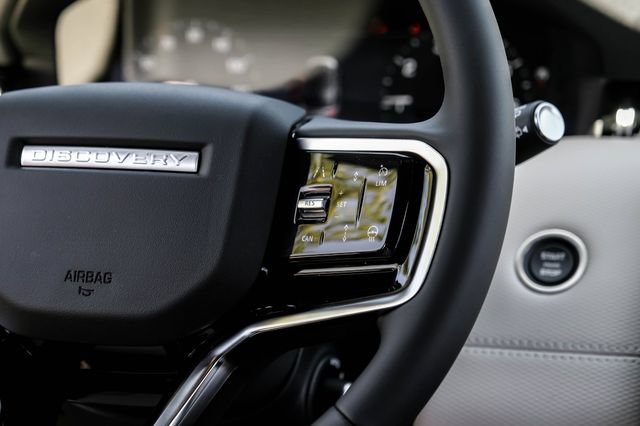 New 2026 Land Rover Discovery Sport Landmark AWD/4WD image 23