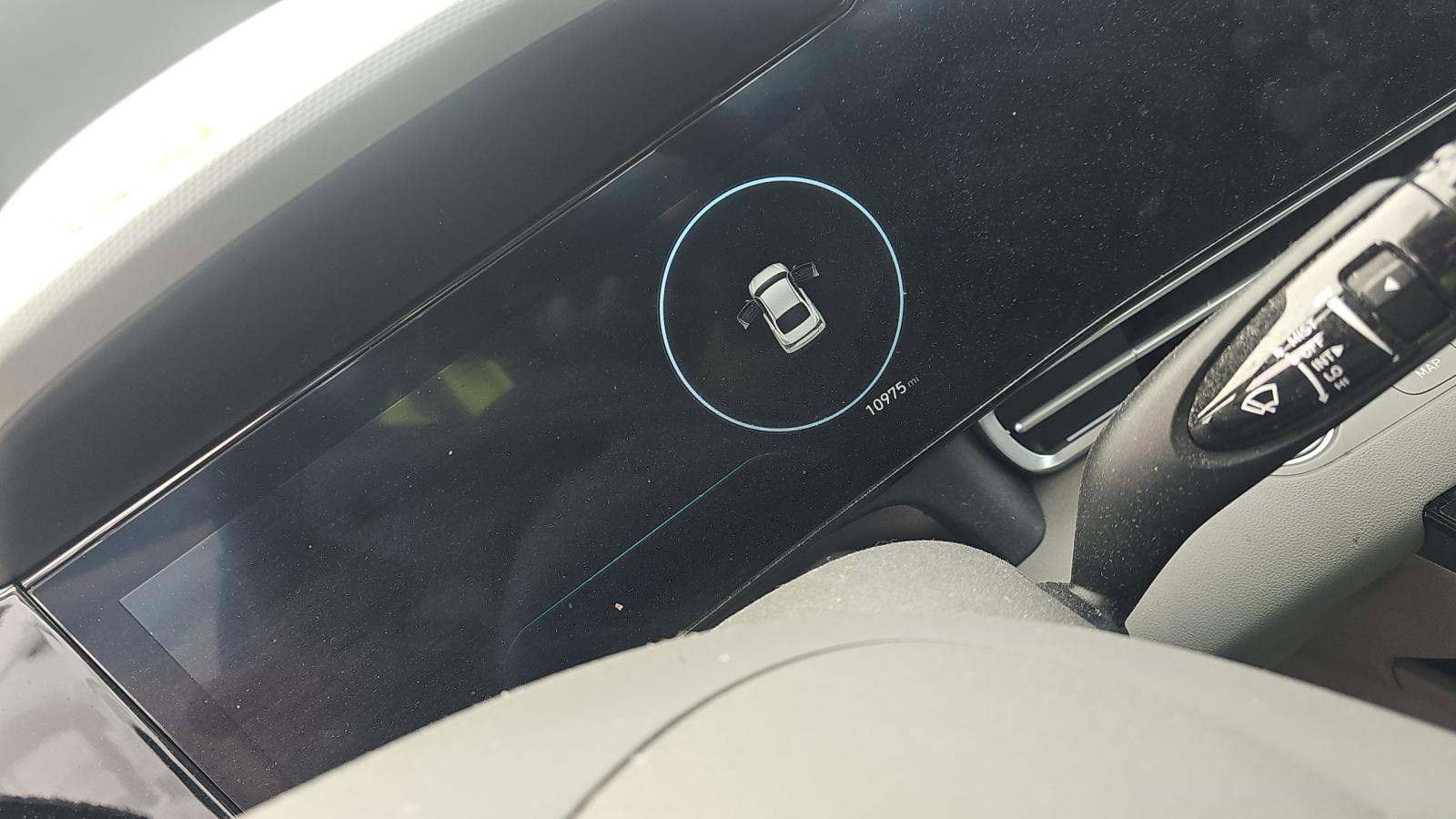 Used 2024 Hyundai Elantra SEL image 6