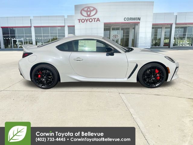 New 2025 Toyota GR86 Premium image 9