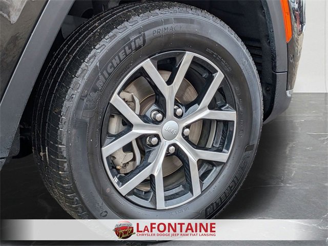 Used 2024 Jeep Grand Cherokee L Limited w/ Luxury Tech Group II image 33