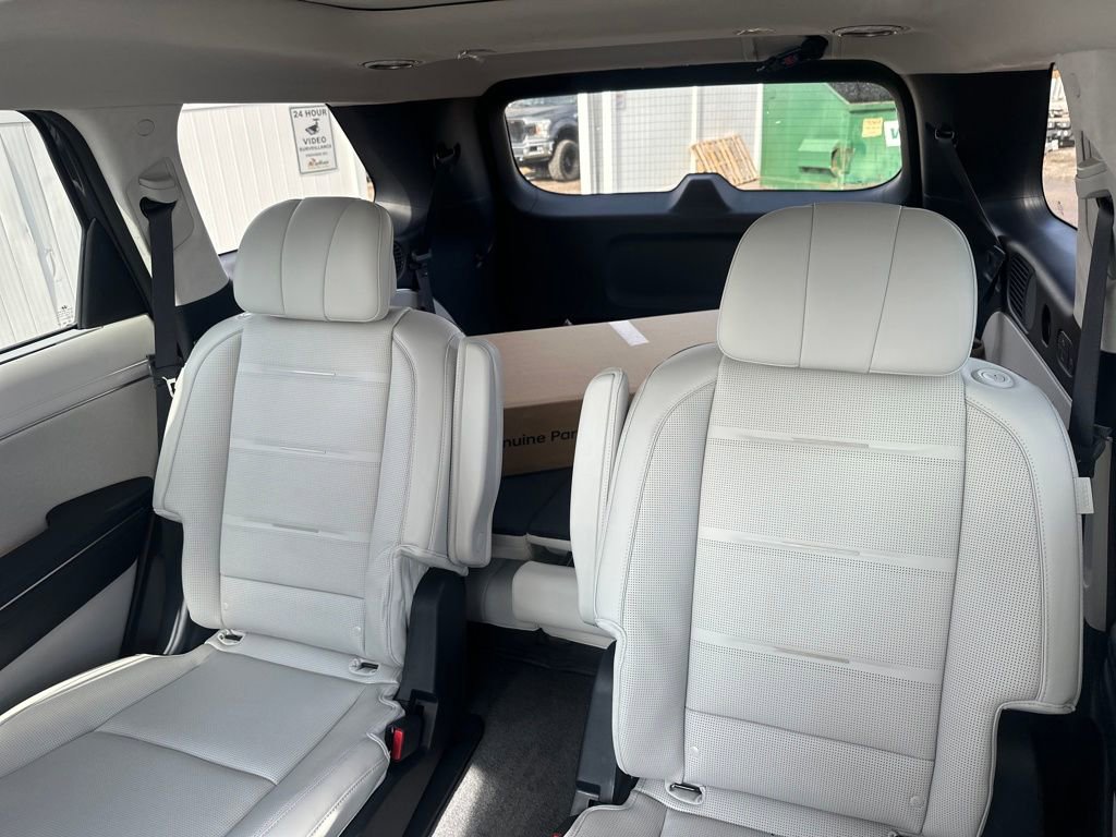 New 2026 Hyundai Palisade Calligraphy AWD/4WD image 25