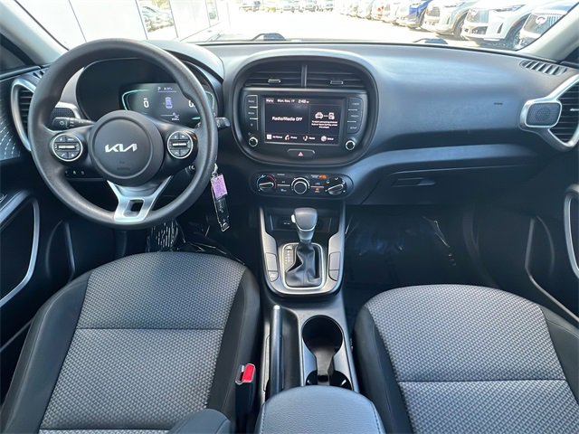 Used 2024 Kia Soul LX w/ Option Group 015 image 9