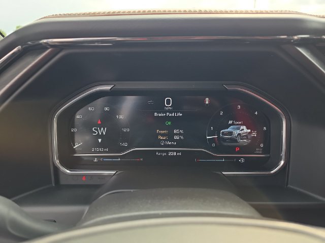 Used 2024 GMC Sierra 1500 AT4 w/ Technology Package AWD/4WD image 20