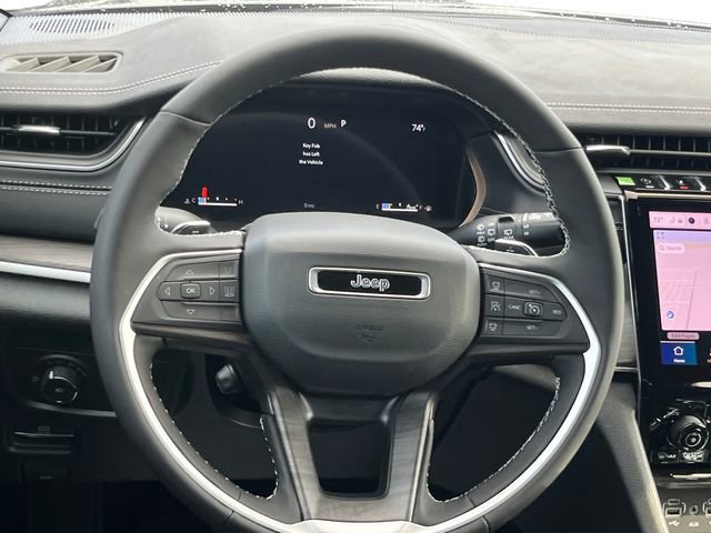 New 2025 Jeep Grand Cherokee Limited w/ Luxury Tech Group II image 12