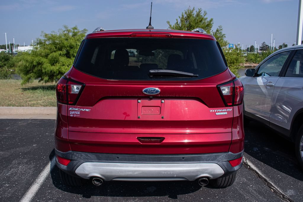 Used 2019 Ford Escape Titanium FWD image 5
