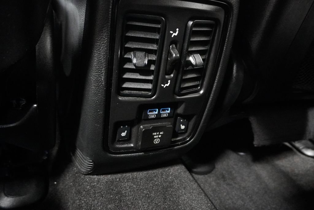 Certified 2022 Dodge Durango R/T image 18