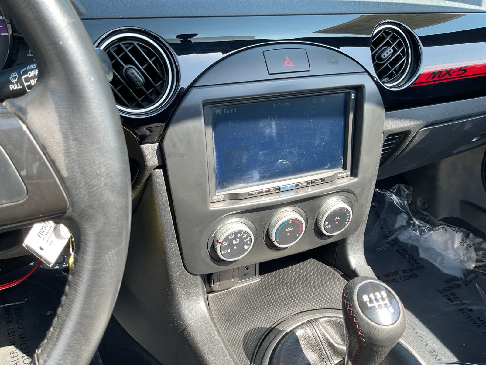 Used 2015 MAZDA MX-5 Miata Club RWD image 13