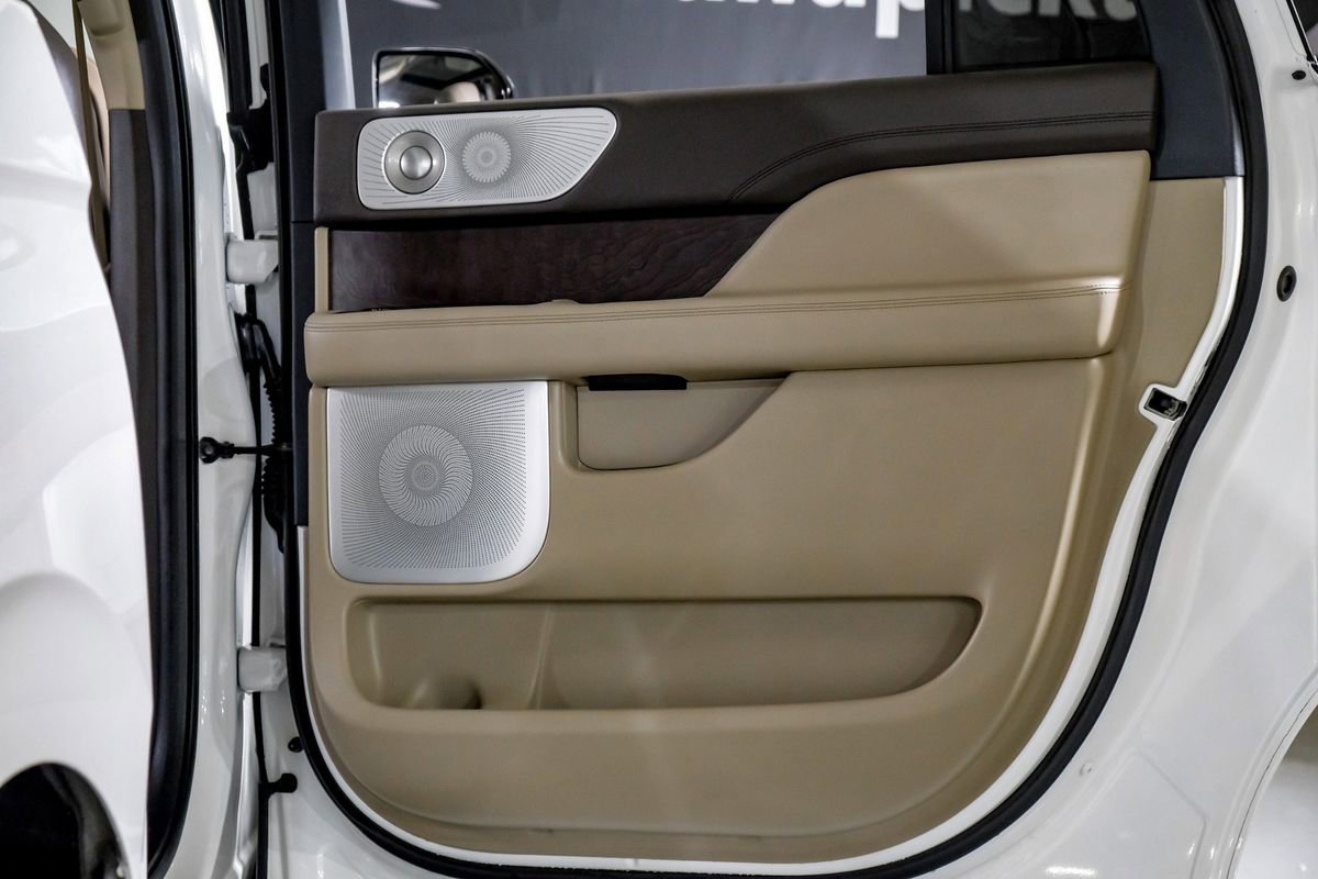 Used 2023 Lincoln Navigator L Reserve AWD/4WD image 39
