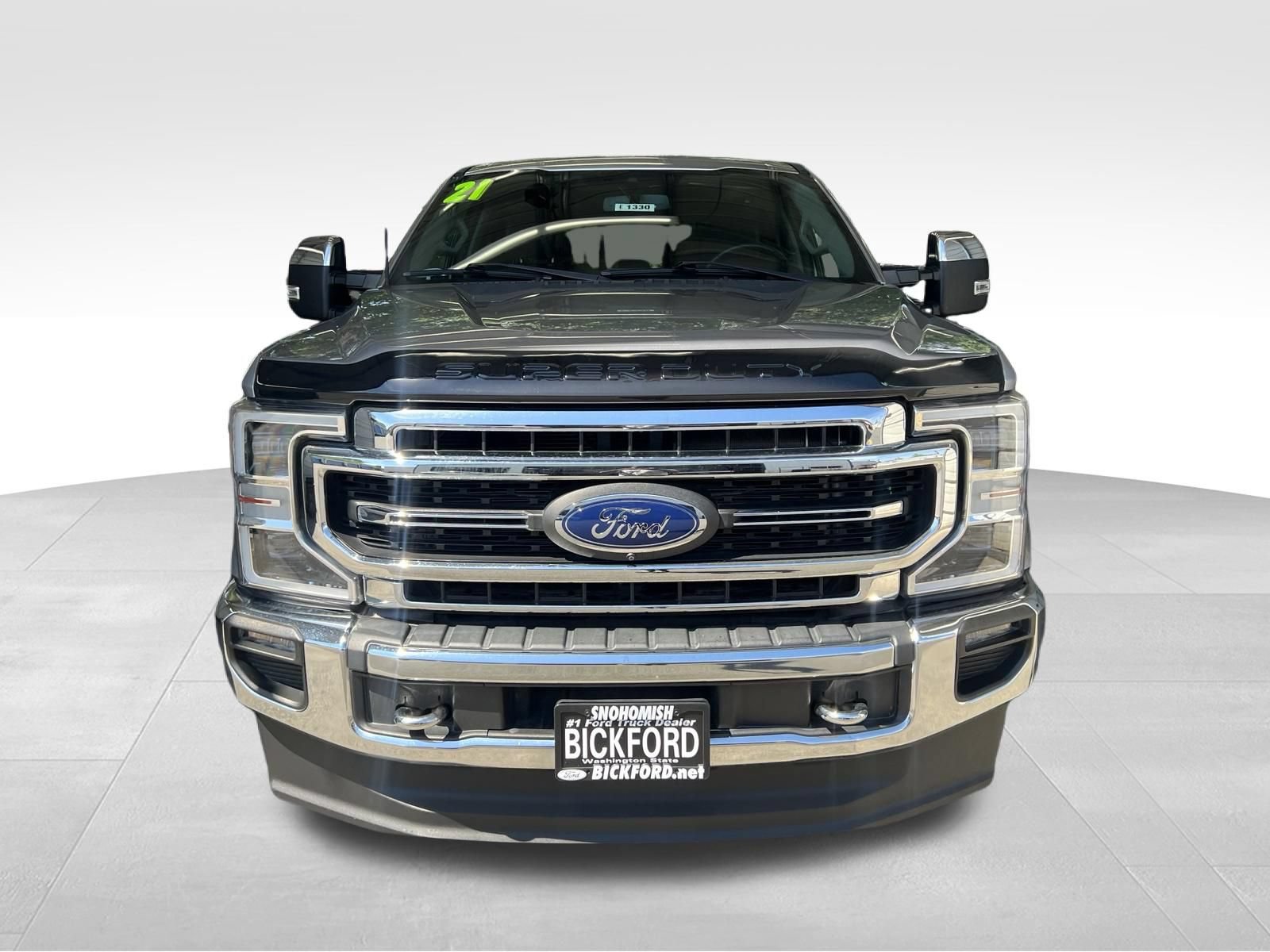 Used 2021 Ford F250 Lariat w/ Lariat Ultimate Package AWD/4WD image 2