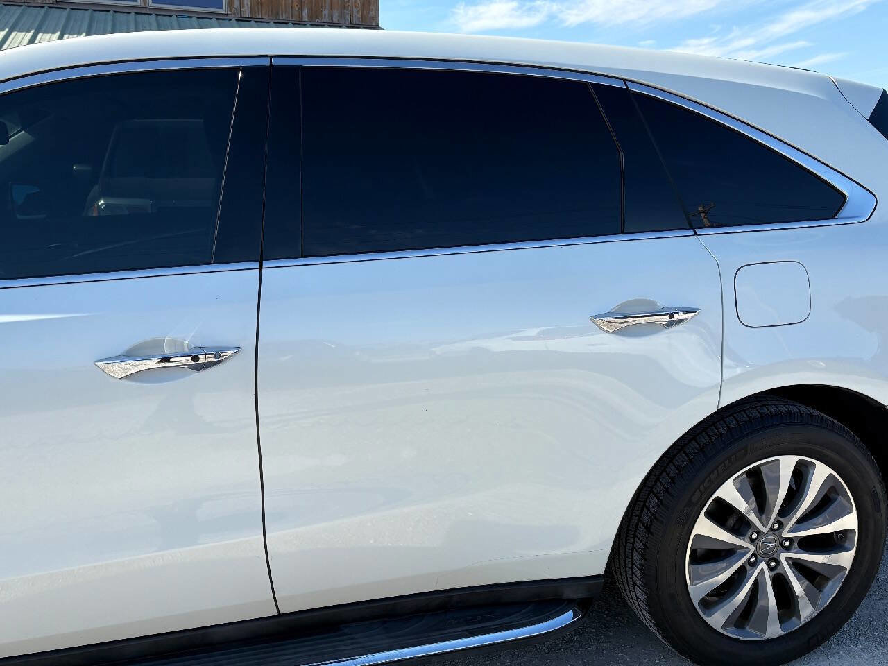 Used 2015 Acura MDX SH-AWD w/ Technology Package image 3