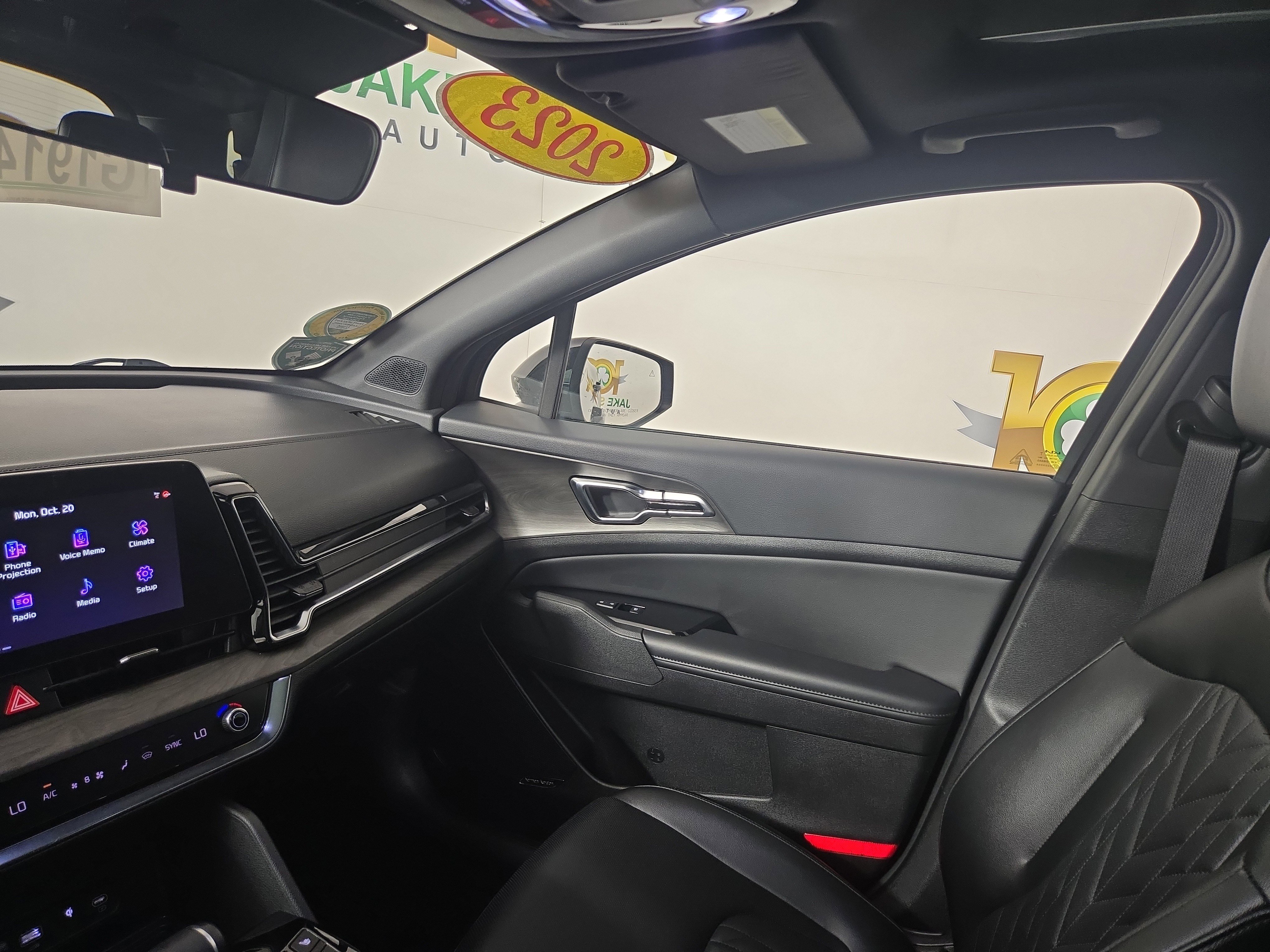 Used 2023 Kia Sportage X-Pro image 25