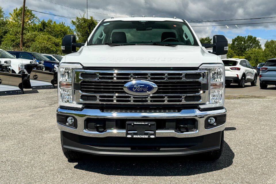 Used 2026 Ford F350 XLT w/ FX4 Off-Road Package AWD/4WD image 8