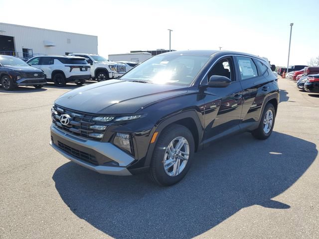 New 2026 Hyundai Tucson SE FWD image 2