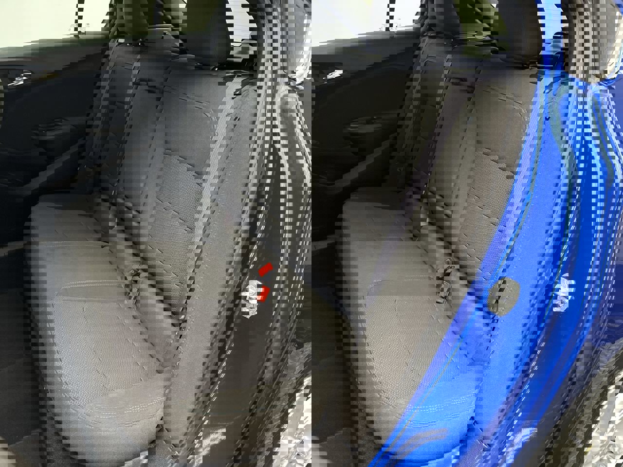 Used 2017 Chevrolet Cruze LT w/ Convenience Package image 10