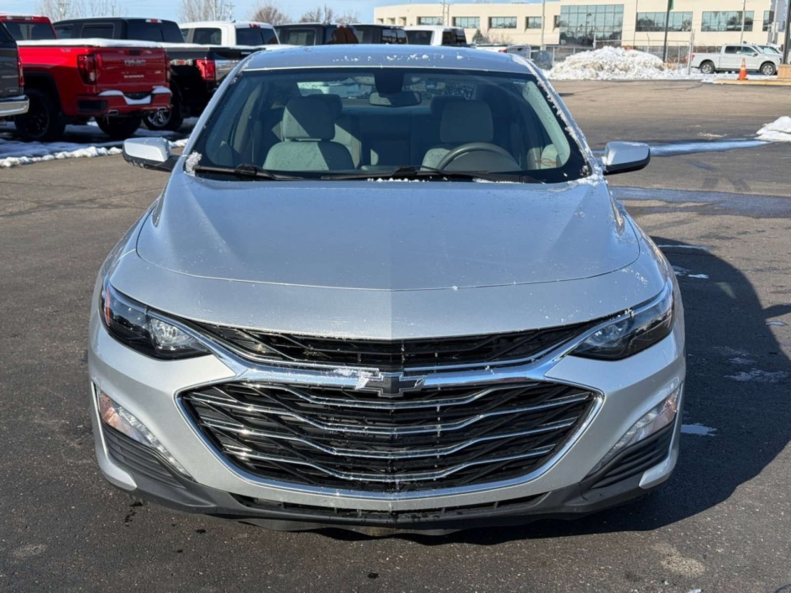 Used 2020 Chevrolet Malibu LT image 3