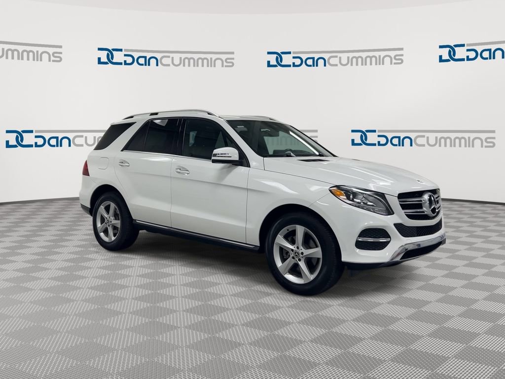 Used 2017 Mercedes-Benz GLE 350 4MATIC image 2