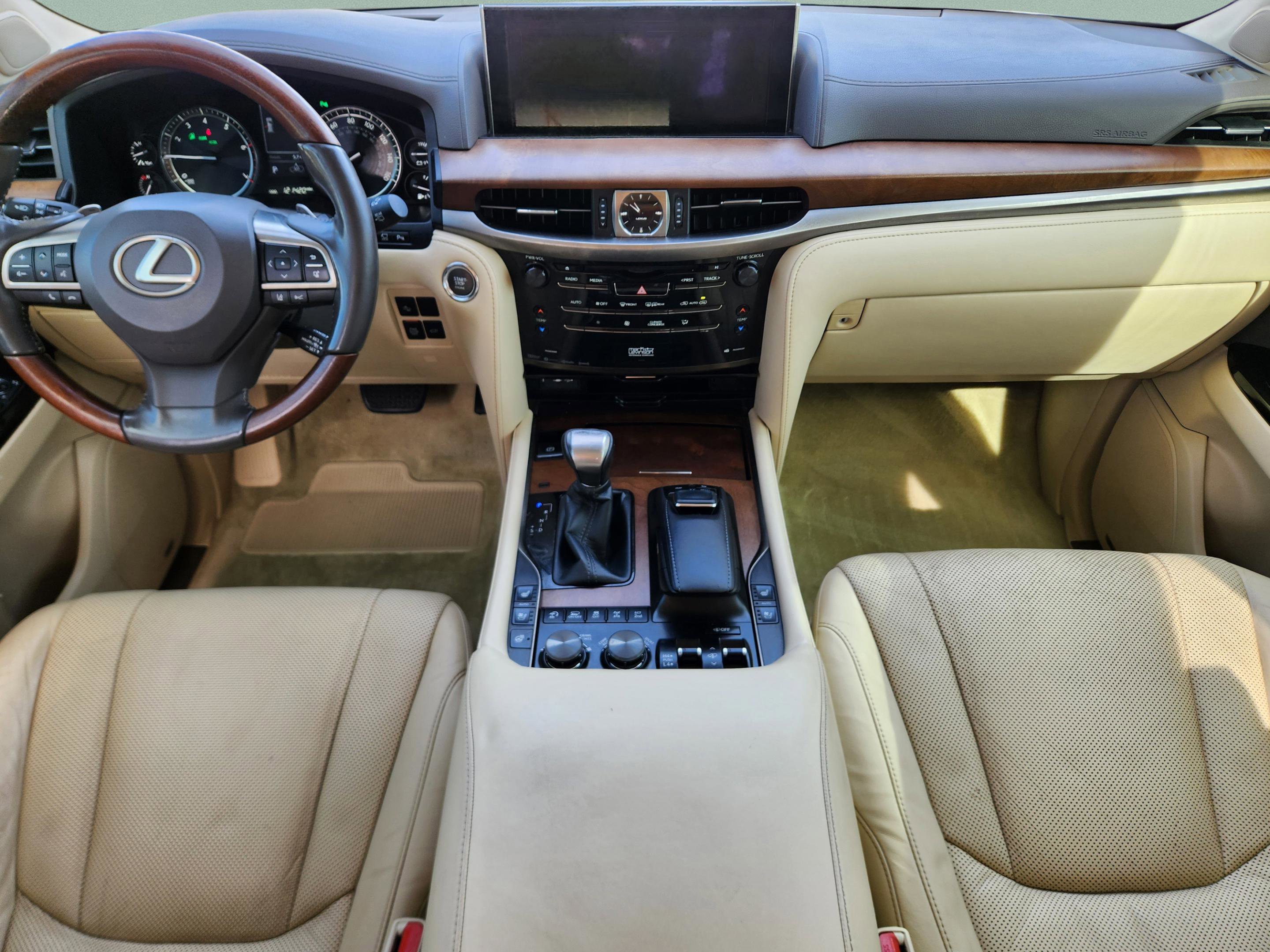 Used 2018 Lexus LX 570 4WD w/ Luxury Package image 25