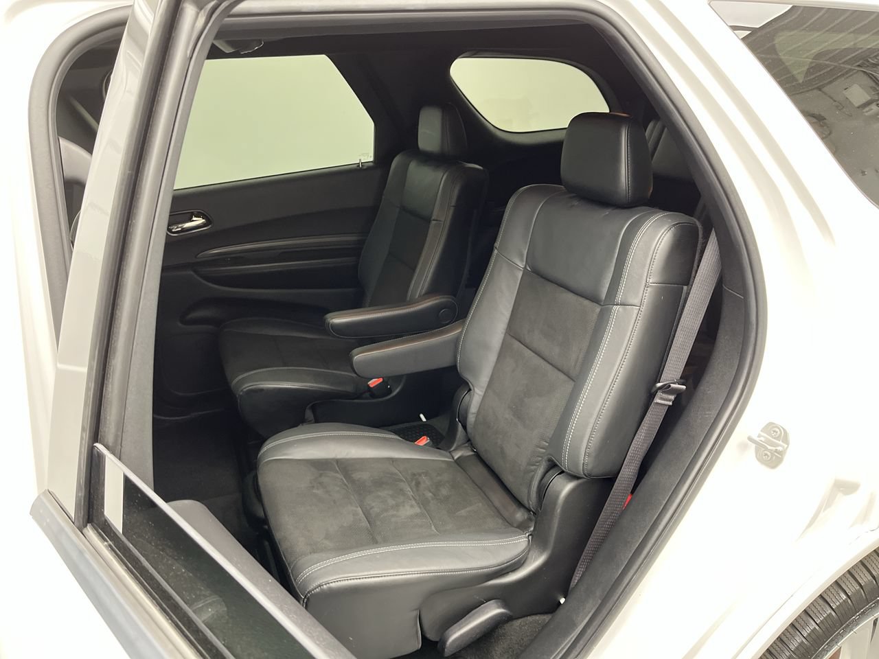 Used 2022 Dodge Durango GT AWD/4WD image 12