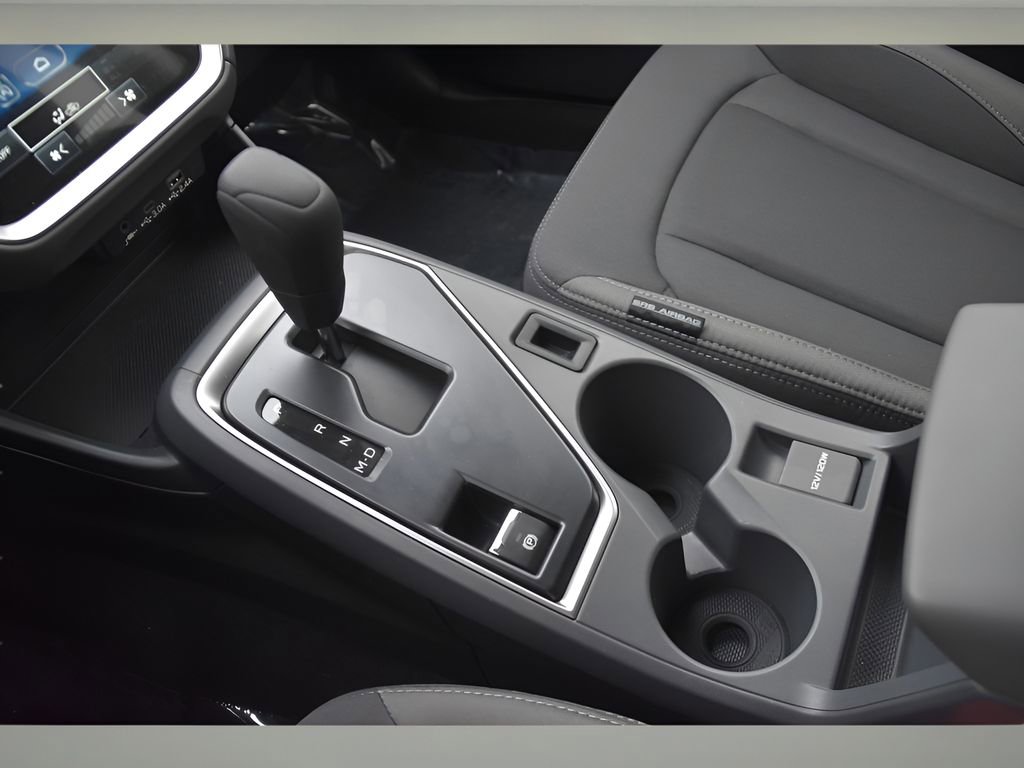 Used 2025 Subaru Crosstrek 2.0i Premium image 32