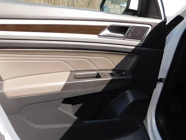 Used 2022 Volkswagen Atlas SE image 15