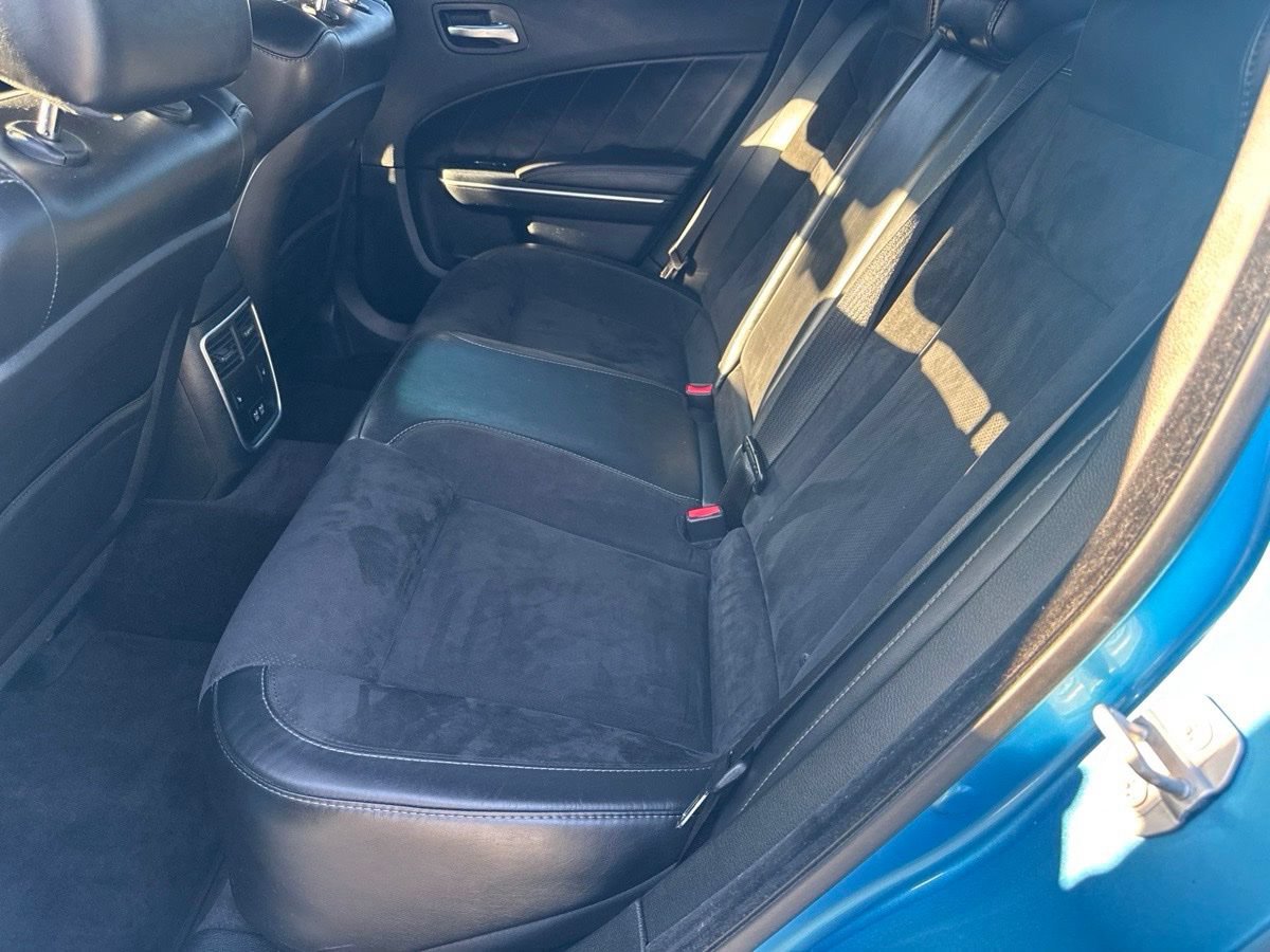 Used 2018 Dodge Charger R/T Scat Pack RWD image 29