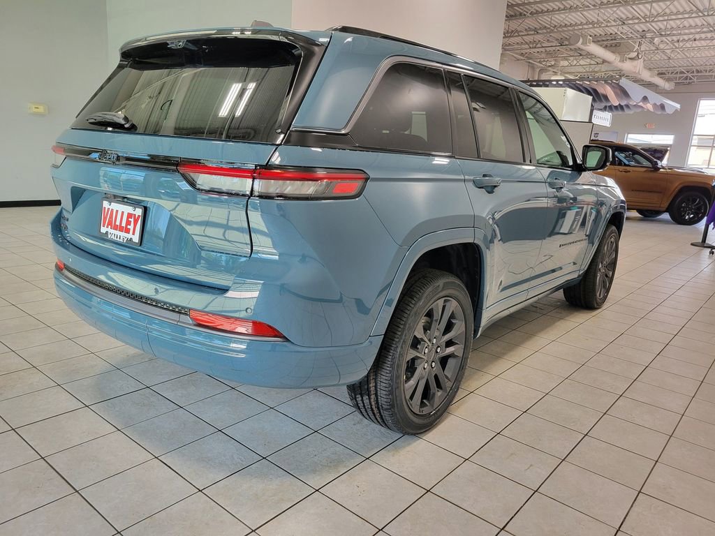 New 2026 Jeep Grand Cherokee Limited AWD/4WD image 6