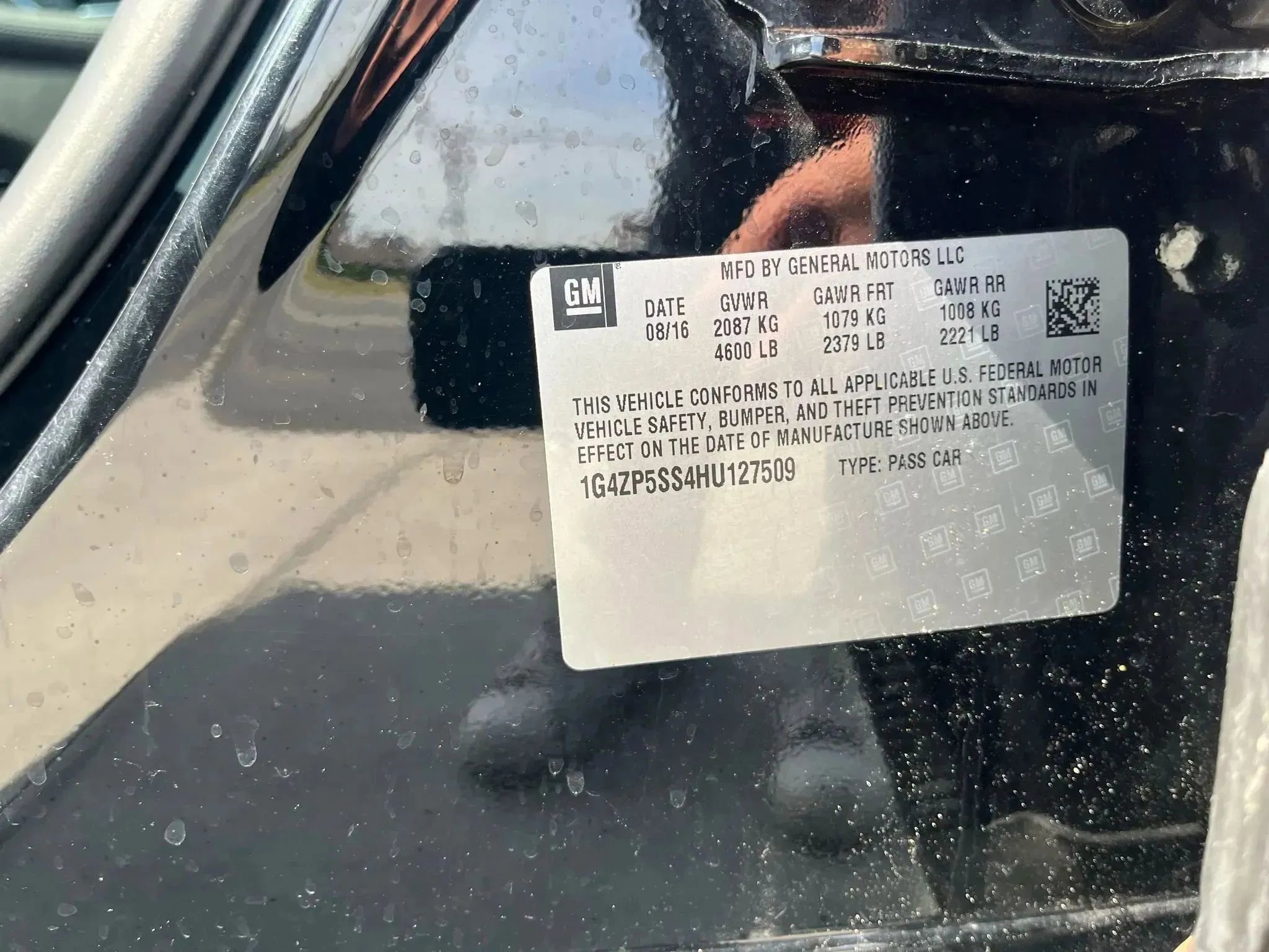 Used 2017 Buick LaCrosse Essence w/ Sun and Shade Package image 27