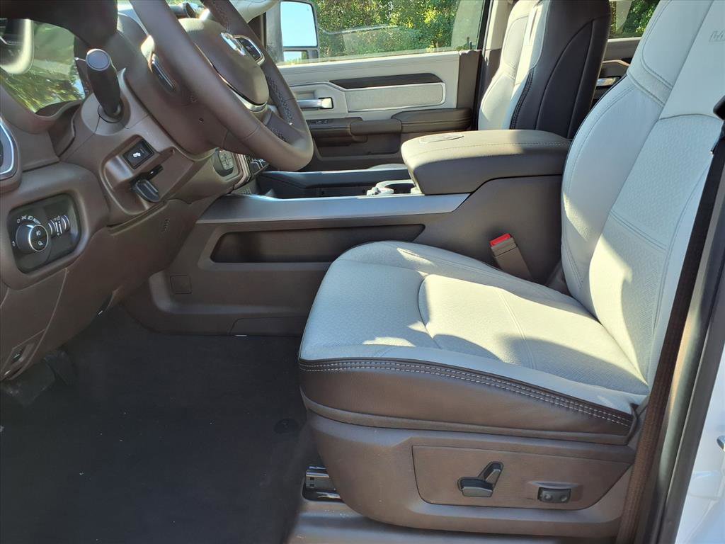New 2026 RAM 3500 Laramie w/ Max Tow Package image 8