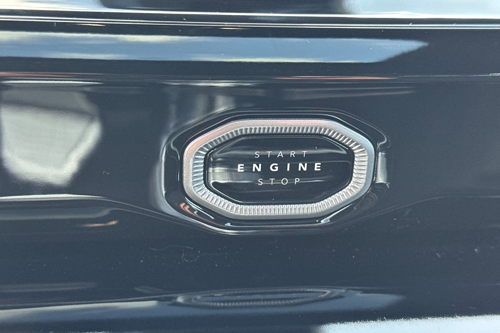New 2026 Jeep Grand Cherokee L 4WD image 23