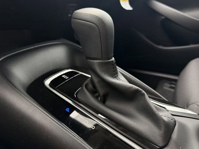 New 2026 Toyota Corolla LE FWD image 18