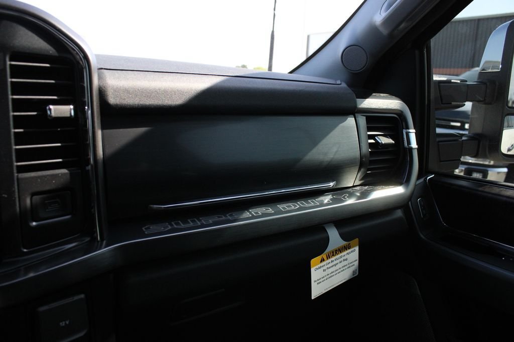 New 2026 Ford F350 Lariat w/ Lariat Ultimate Package AWD/4WD image 17