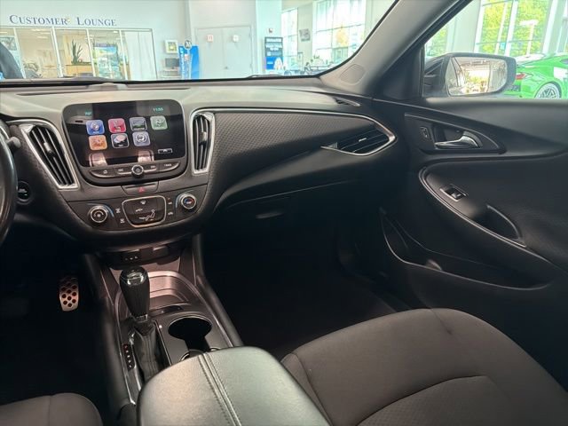 Used 2016 Chevrolet Malibu LT FWD image 24