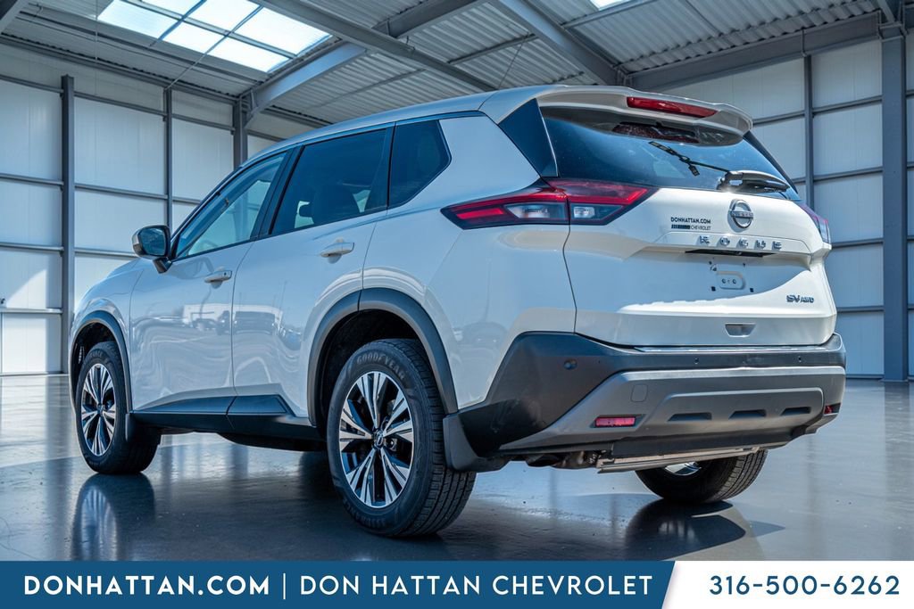Used 2023 Nissan Rogue SV image 29