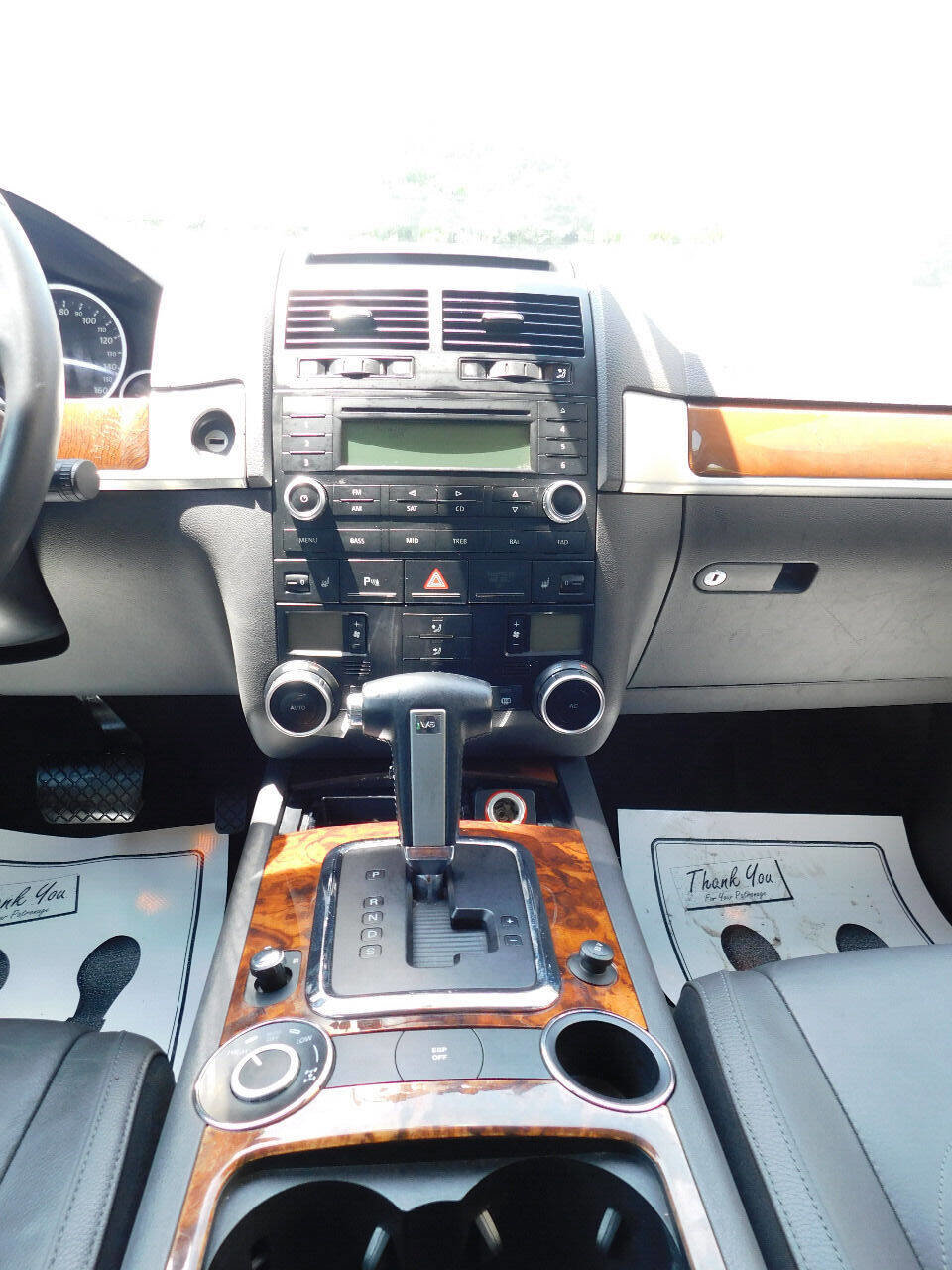 Used 2008 Volkswagen Touareg V6 AWD/4WD image 36